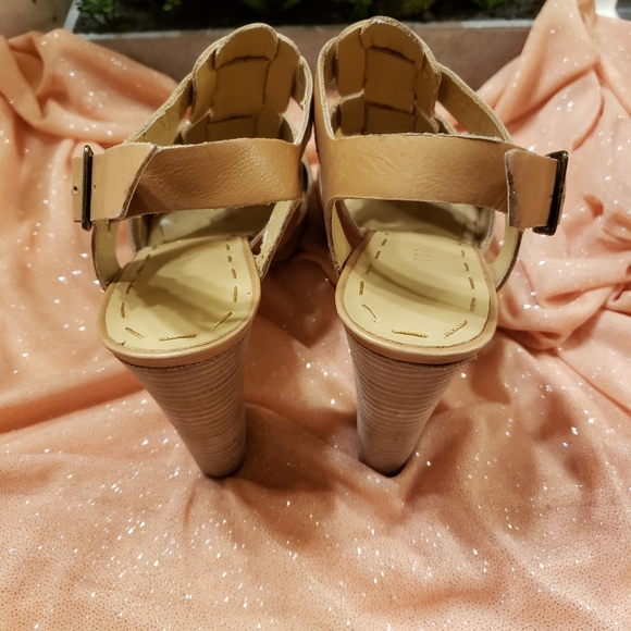 Nine west chunky heel strappy sandals 👡 - Picture 3 of 7